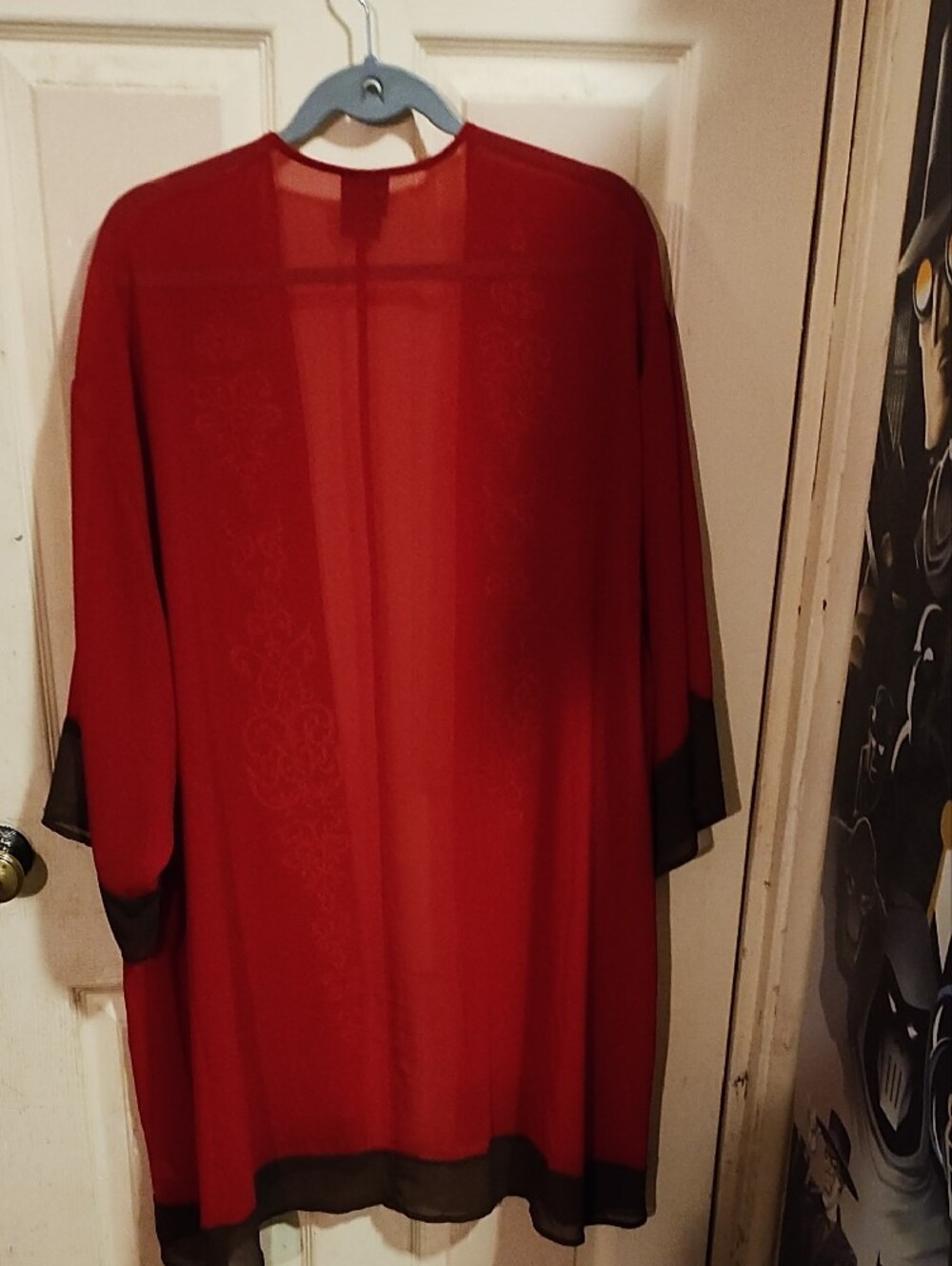 Torrid Star Wars Red Open-Front Women's Kimono/Cardigan with Gold Embroidery - Picture 5 of 5